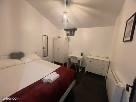maisonnette appartement entièrement meublé moderne t2 38m2 + parking au calme en zone pavi