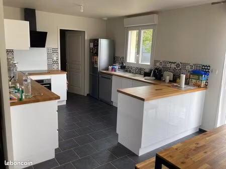maison à louer 95m2
