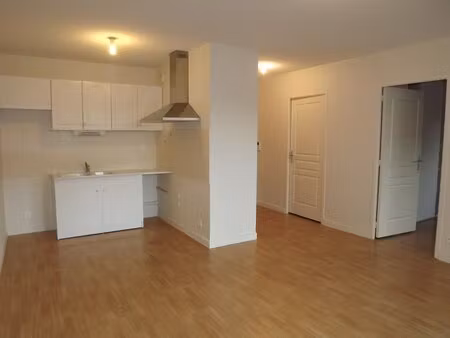 appartement 2 pièces 42 m² à louer poitiers 86000 ? | era immobilier