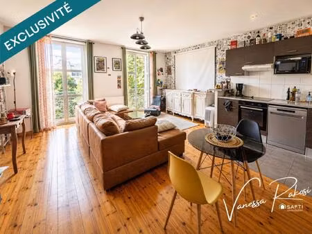 appartement 4 pièces  3 chambres  emplacement central à saint-jean-d’angély