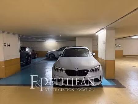 parking rue magdebourg