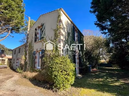 maison de campagne à moins de 2 km du bourg du château d'olonne