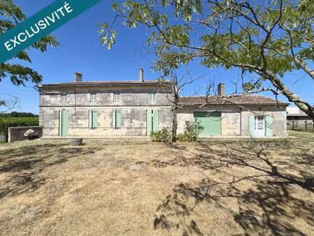 maison en pierre à rénover avec dépendances sur plus de 4 700 m²