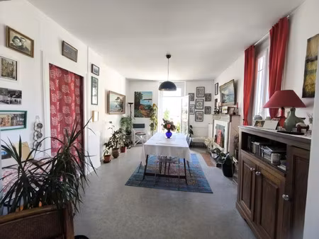maison à vendre 7 pièces saint sornin (16)