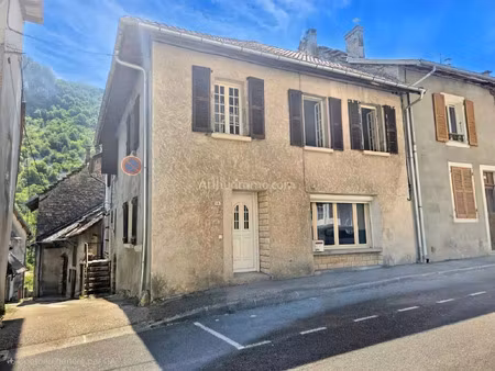 vente maison 4 pièces 115 m2 à rossillon