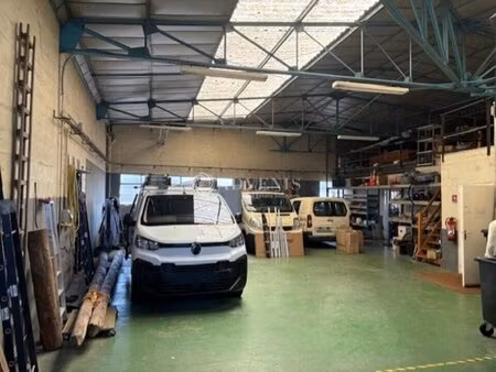 vente local d’activités blois 41000 384m²