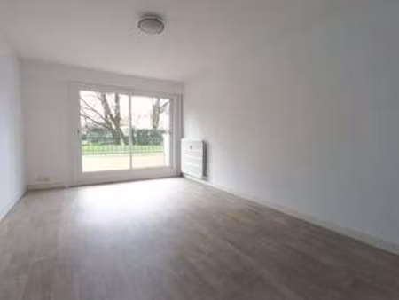 location appartement 2 pièces à orvault (44700) : à louer 2 pièces / 58m² orvault