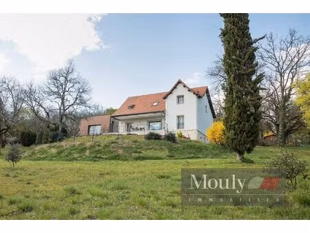 maison contemporaine aux portes de cahors -renovation tres soignee