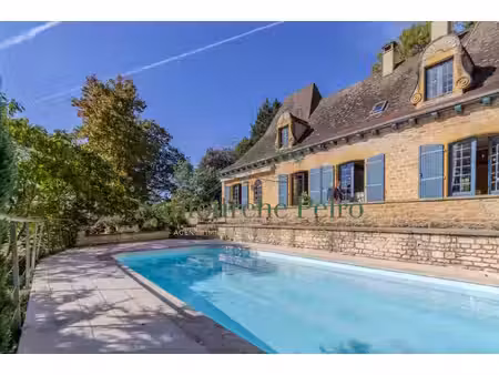 à 11km au sud de sarlat - vallée de la dordogne