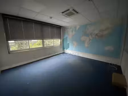 location local d’activités gennevilliers 92230 550m²
