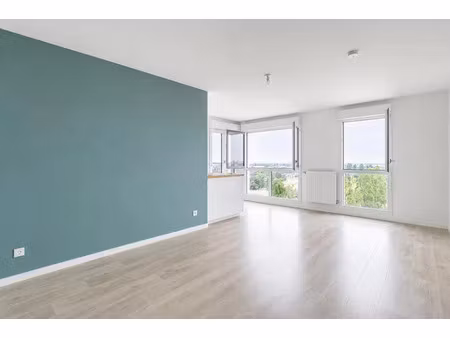 vente appartement 4 pièces 78 m² à bobigny (93000)  355 000 €