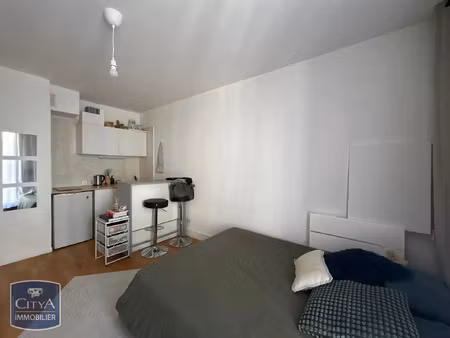 appartement à louer 1 pièce 19.59 m² - bordeaux (33) - 476€