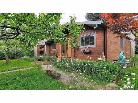 maison à vendre avec garage et terrasse   waulsort (vbe50531)