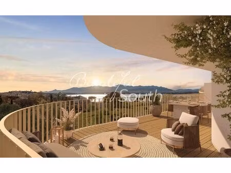 appartement t4 avec parking et exterieurs  lac villeneuve de la raho