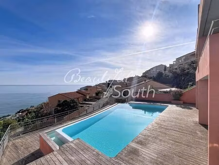 superbe appartement t3 avec vue mer  cerbere