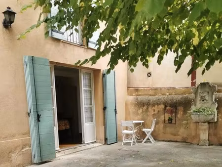 location appartement 1 pièce 30 m² à aix-en-provence (13080)