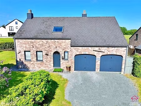villa à vendre avec garage et 4 chambres   seloignes (vbe50530)
