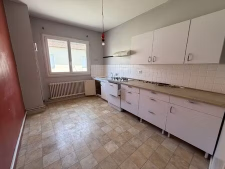 location appartement 3 pièces 76m² vonnas 01540