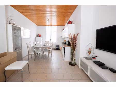maison à vendre avec terrasse et 4 chambres   anderlecht (vbe50218)
