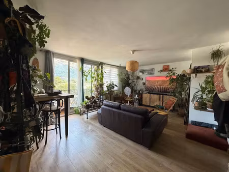 vente appartement 3 pièces 65 m² à saint-egreve (38120)  132 000 €