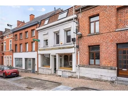 fonds de commerce à vendre à place bara 4 antoing (rbw55267)