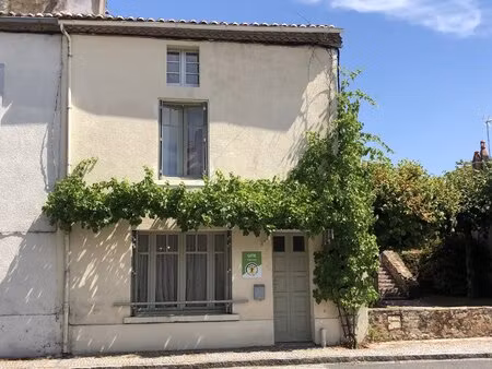 maison de village  très bien rénovée  opportunité d'investissement