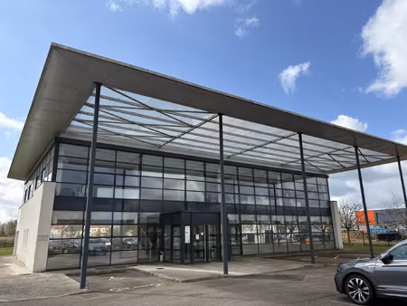 achat local professionnel 247m² maillot 89100