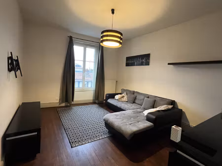 location appartement 2 pièces 49m² nancy 54000