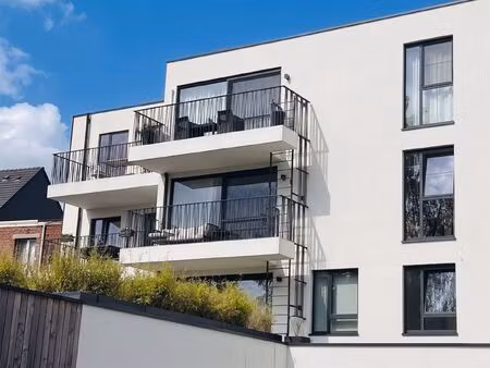 appartement te huur in kapellen met 2 slaapkamers