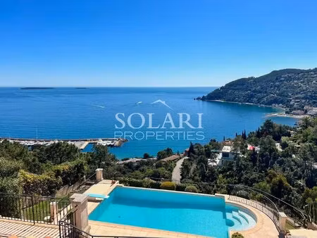 villa avec piscine et vue mer panoramique à theoule - baie de cannes