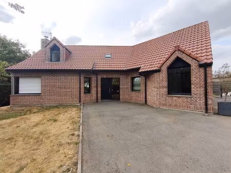 location maison 5 pièces 141m² mons en pevele 59246