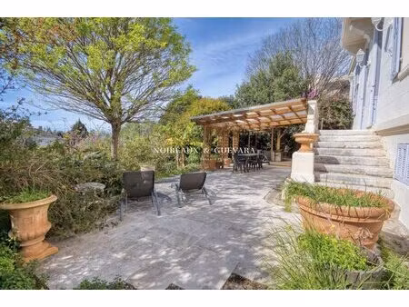 co-exclusivité superbe appartement bourgeois avec jardin