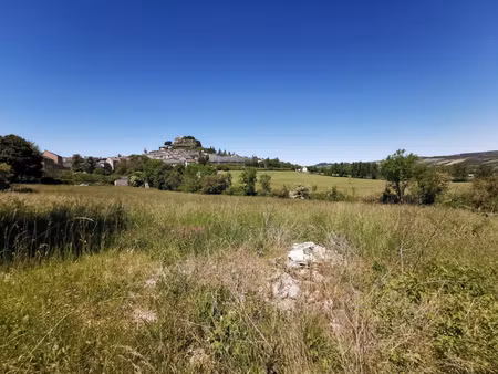 severac d'aveyron  magnifique terrain de plus de 7000m² à 25mn de millau