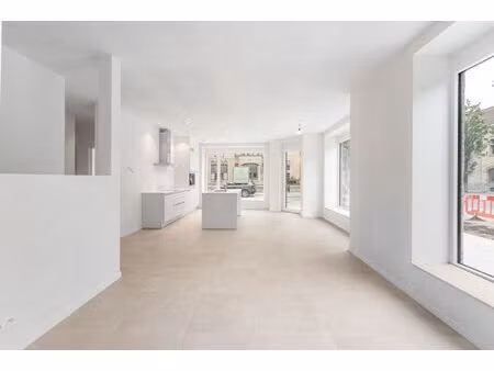 appartement te koop in nieuwpoort met 3 slaapkamers
