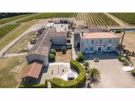 ancien domaine seigneurial au cœur de la grande champagne