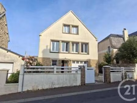 vente maison à granville (50400) : à vendre / 129m² granville