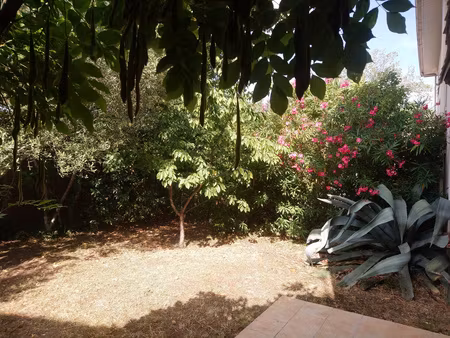 maison t4 meublée avec garage et jardin au calme  proche cen