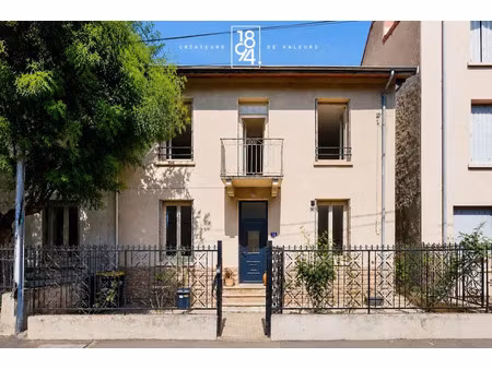 vente maison 4 pièces 121.79 m² à lyon 8ème (69008)  619 000 €