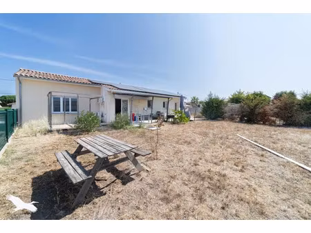 vente maison 4 pièces 116 m² blaye (33390)