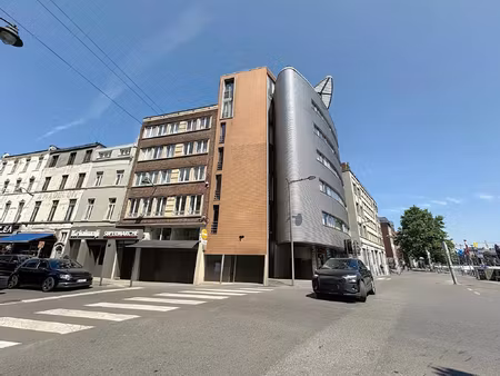 appartement te huur in sint-jans-molenbeek met 1 slaapkamer