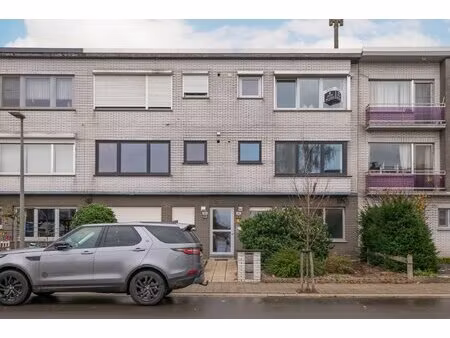 appartement te huur in stabroek met 2 slaapkamers
