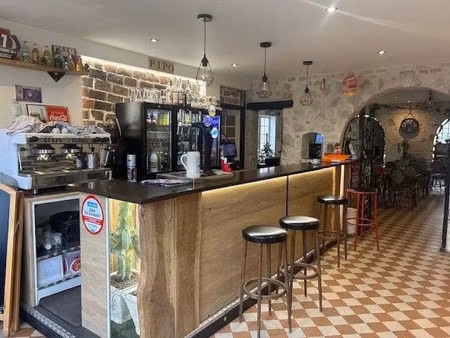 vente locaux professionnels 3 pièces 250 m² à bréval (78980)  70 000 €