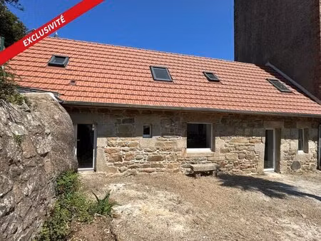 authentique longère rénovée  cœur de trégas