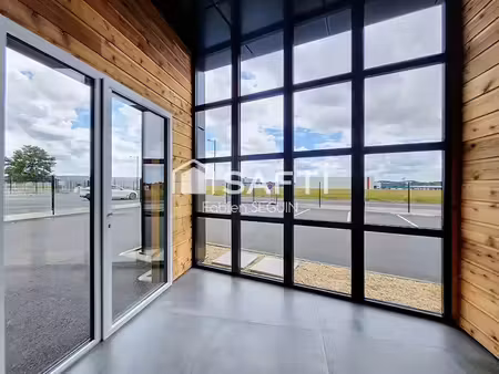 vente locaux professionnels 4 pièces 105 m² à sèvremoine (49450)  220 000 €