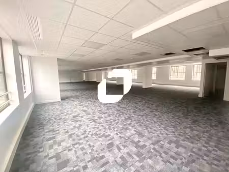 location bureaux lille 59000 401m² à 886m²