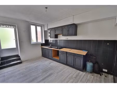 vente maison 5 pièces 103.5 m² à chateau-thierry (02400)  119 000 €