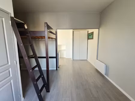location appartement 1 pièce 23m² nantes 44000