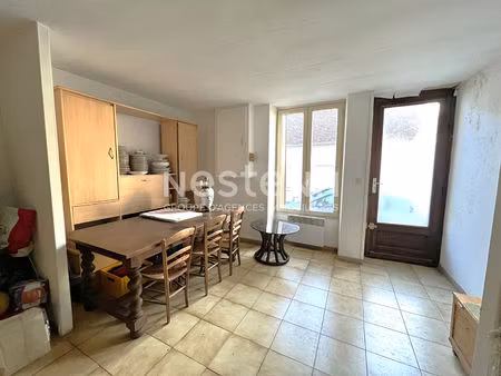 maison de ville de 74m² 2 chambres et 1 bureau proche des commodités chabris (indre 36)