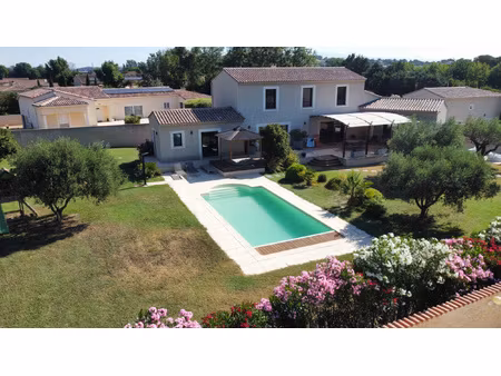 achat maison 7 pièces 218m² vedene 84270