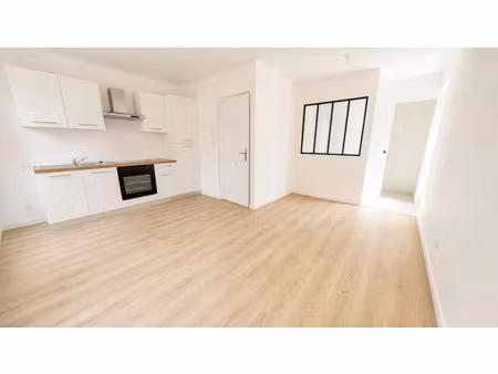 vente appartement 1 pièce 23 m² toulon (83200)